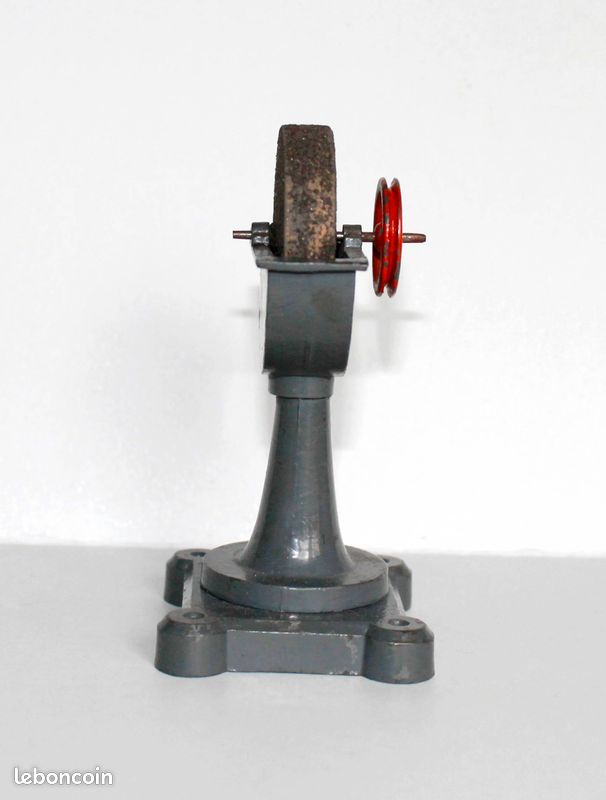 Ancien Jouet Miniature BING GBN - Touret à Meule En Tôle - Allemagne 1880-1920 (11x6cm)