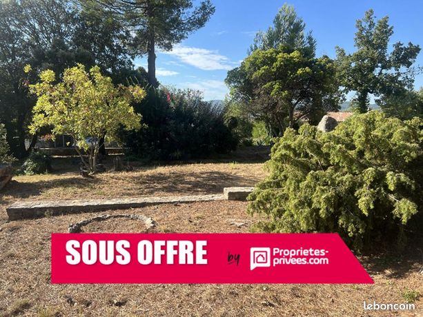 Terrain 1 011 m² Gareoult