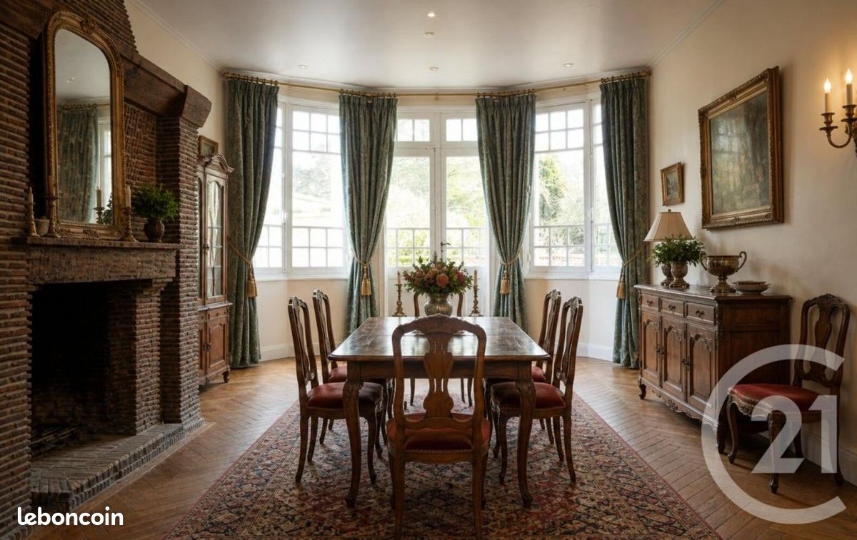 Maison 7 pièces 187 m² · à Charleval · 187 m² · 214 000 €