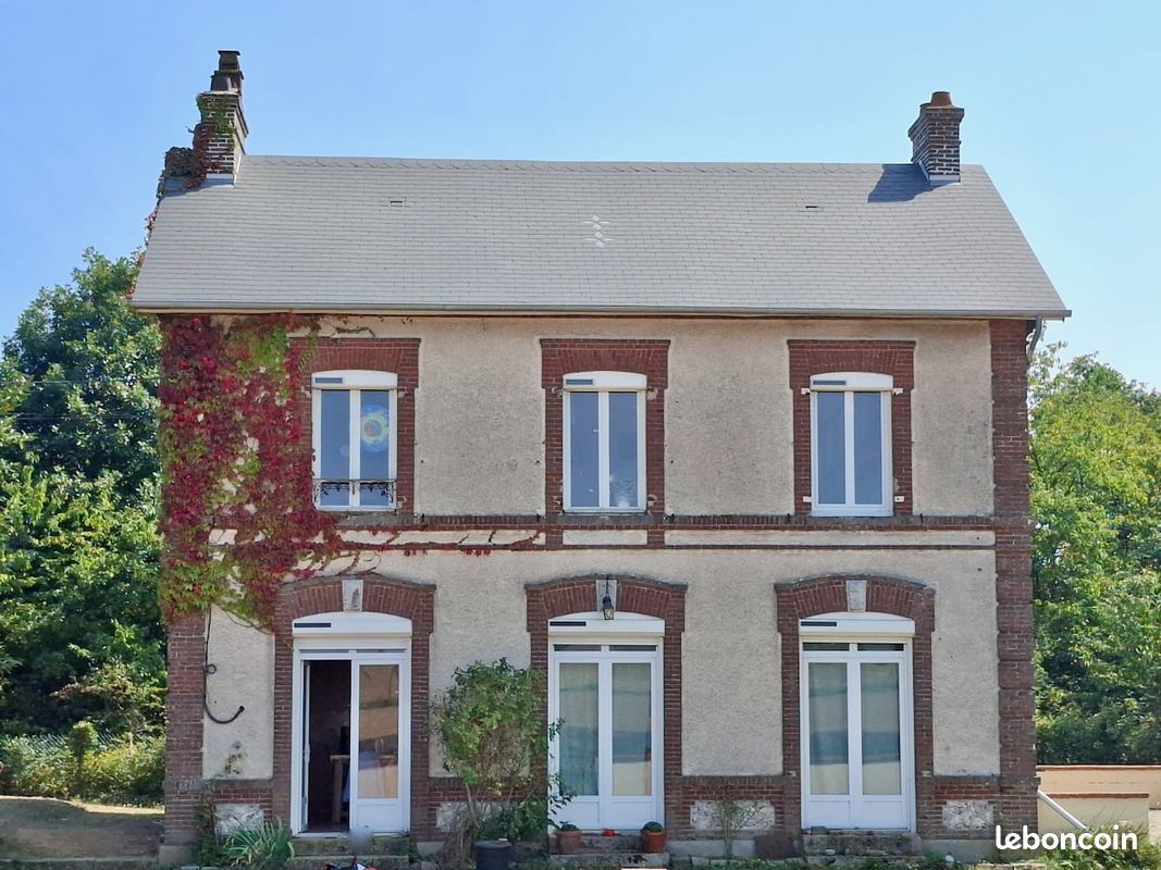 Maison 8 pièces 157 m² · à Chambois · 157 m² · 299 900 €