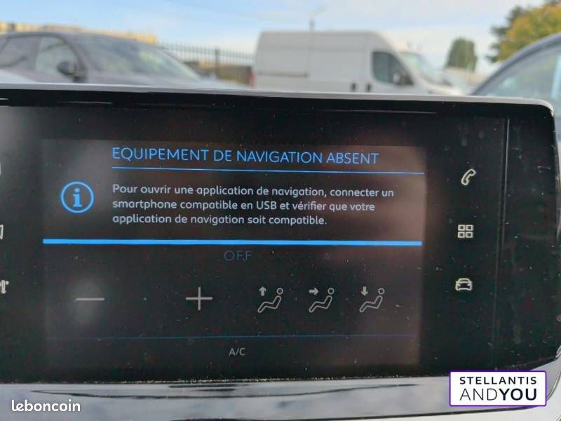 Peugeot 208 PureTech 75 S&S BVM5 Style (image 15)