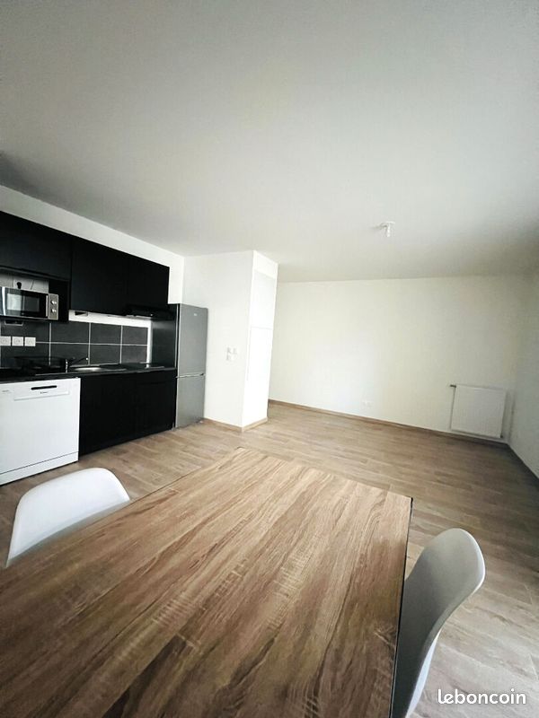 Appartement 3 pièces 64 m² · à Villefranche-sur-Saône · 64 m² · 831 €/mois