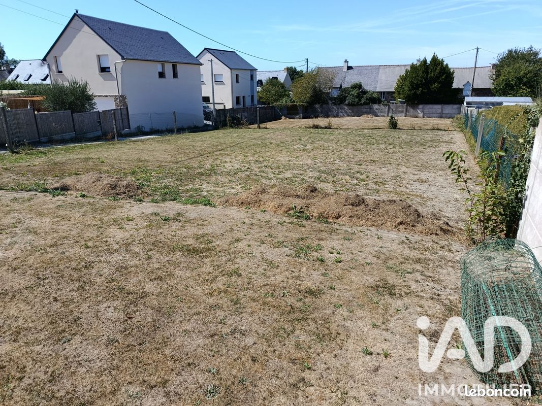 Terrain 450 m² · à La Gouesnière · 450 m² · 144 000 €