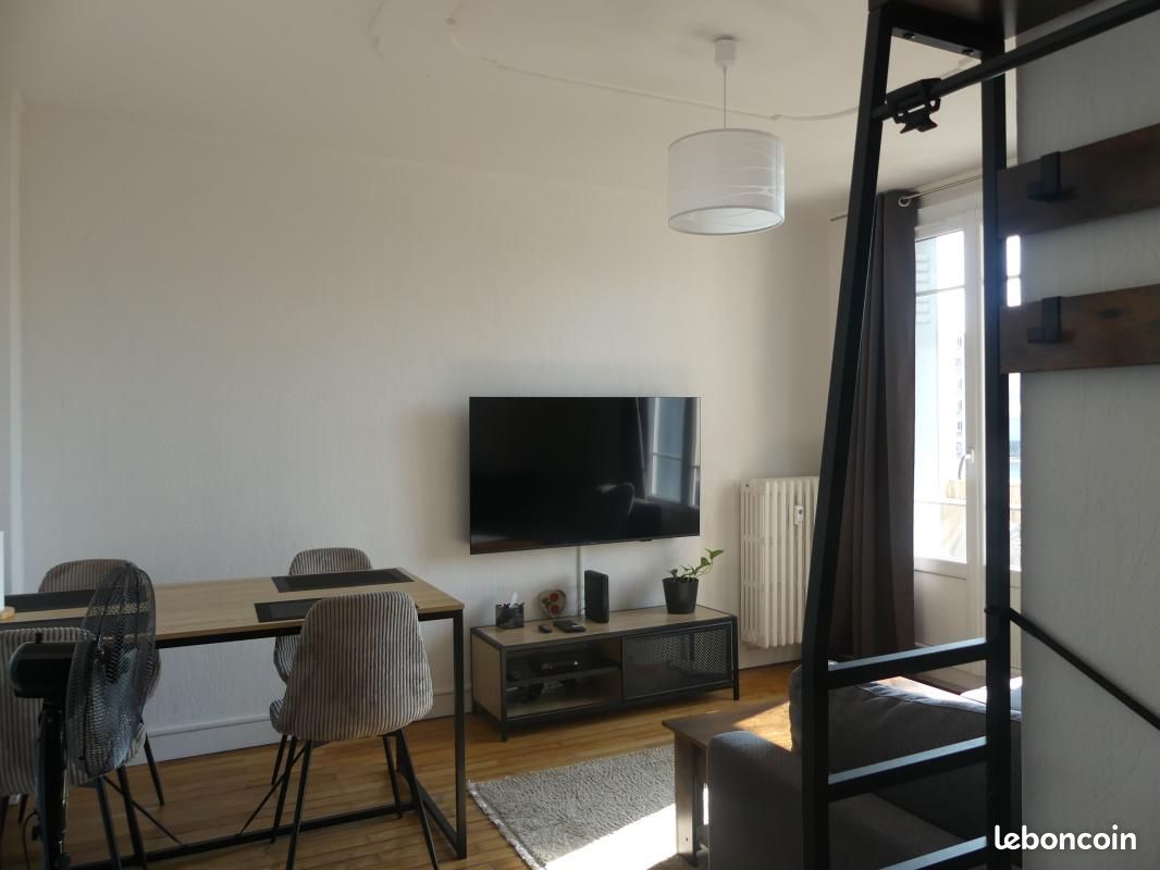 Appartement 2 pièces 42 m² · à Bourgoin-Jallieu · 42 m² · 99 000 €