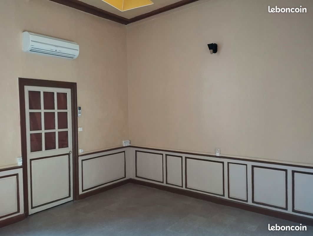 Appartement 2 pièces 49 m² · à Seignelay · 49 m² · 450 €