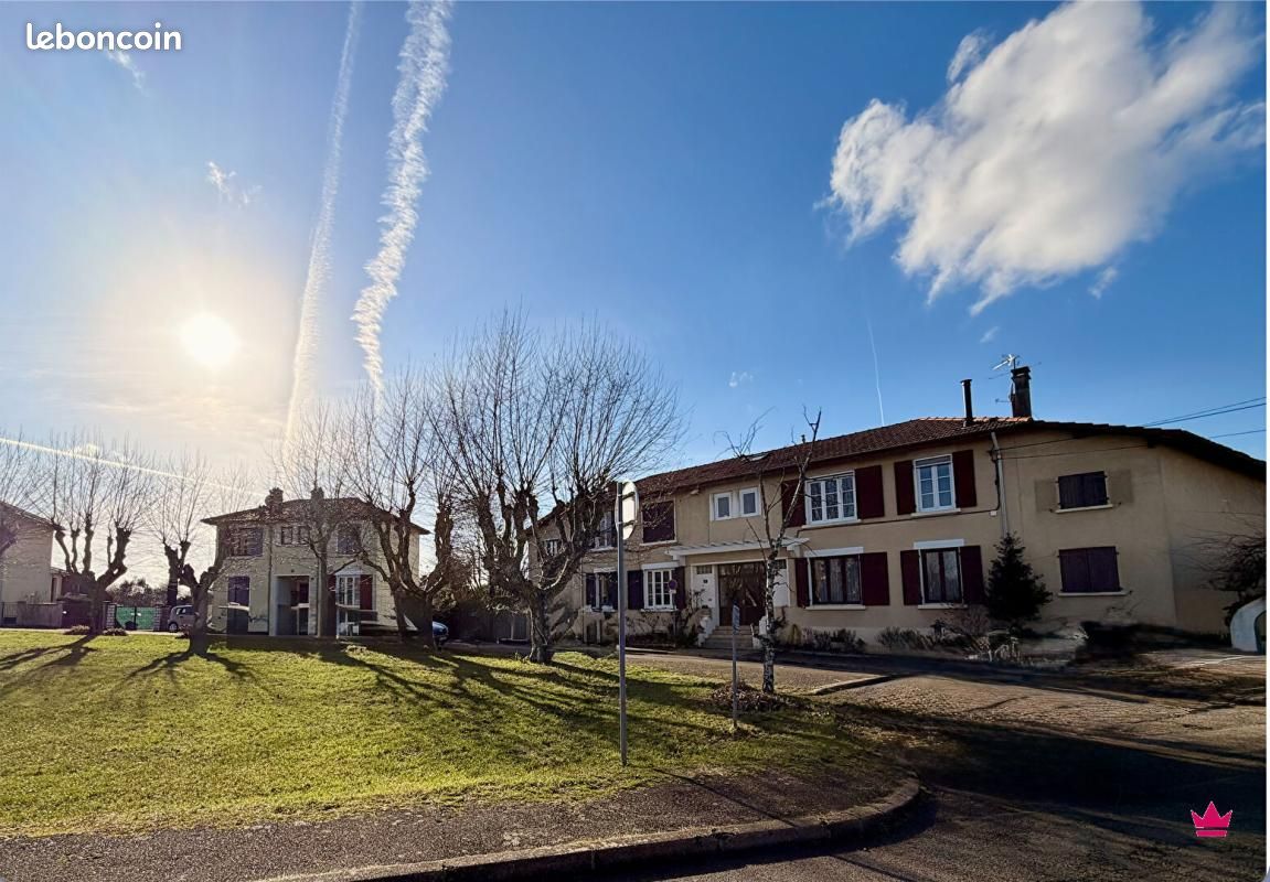 Appartement 4 pièces 67 m² · à Rillieux-la-Pape · 67 m² · 180 000 €