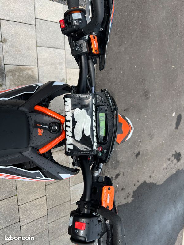 ktm smc 690 2021
