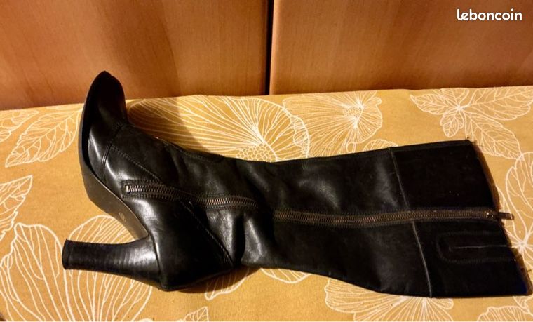 Bottes Noir Femme Pointure 40 d'occasion - - page 7