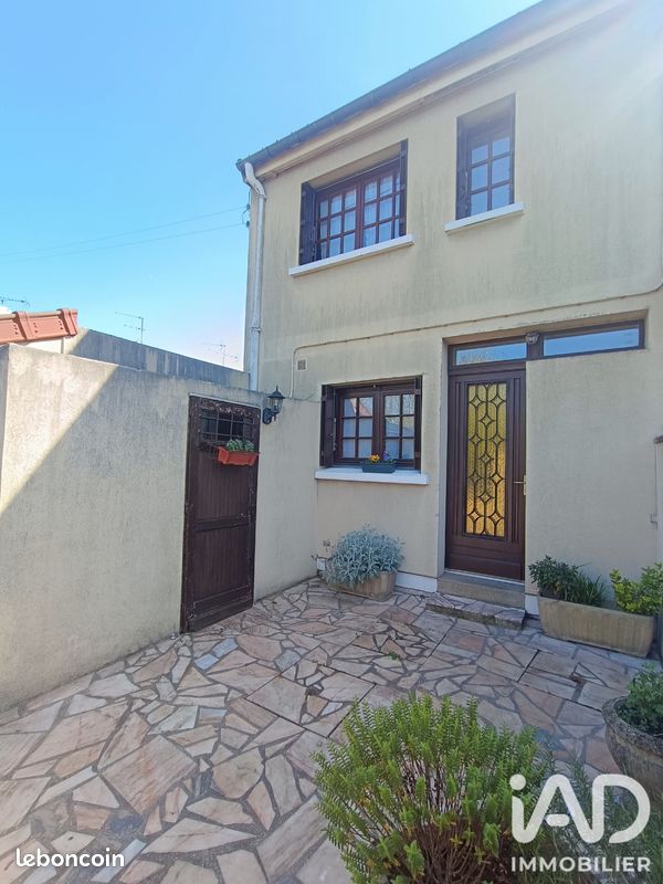 Maison 3 pièces 53 m² · à Thiais · 53 m² · 275 000 €