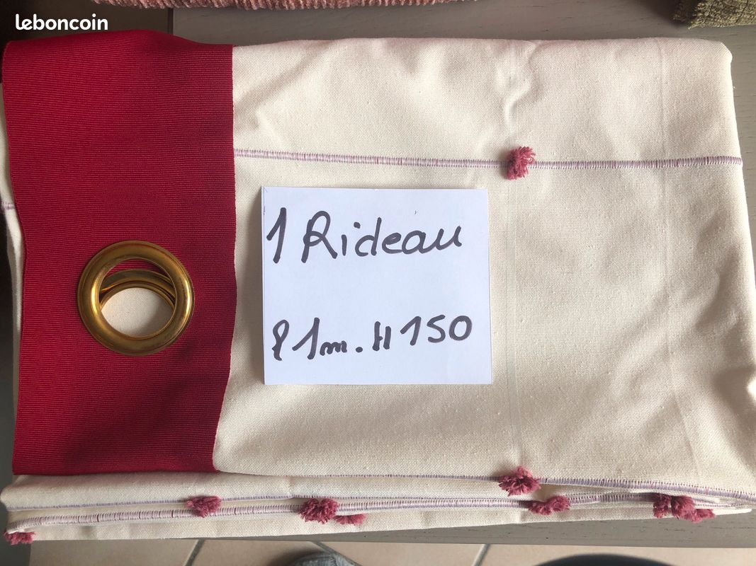 Double rideau crème et Bordeaux à ponpons largeur 1m sur 1,50m de hauteur prêts à poser Le haut peut s’enlever pour le lavage (image 1)