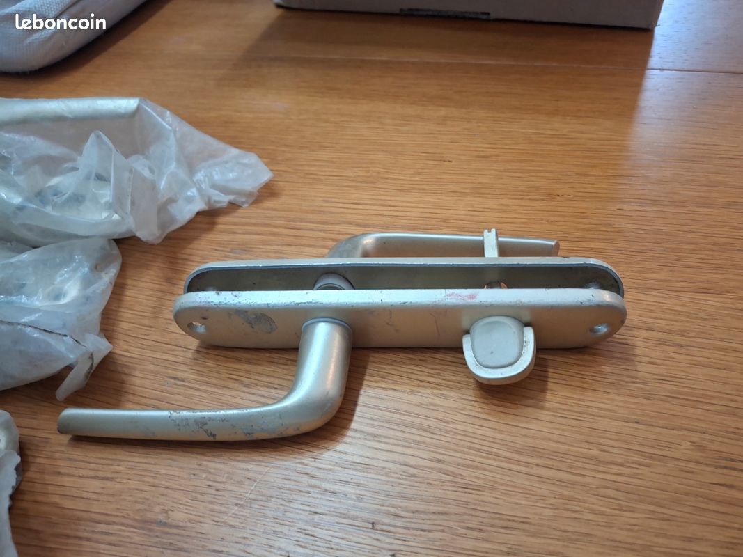 Poignees porte (image 3)