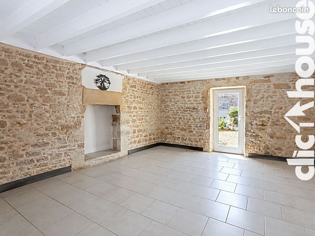 Maison 7 pièces 128 m² · à Courseulles-sur-Mer · 128 m² · 284 900 €