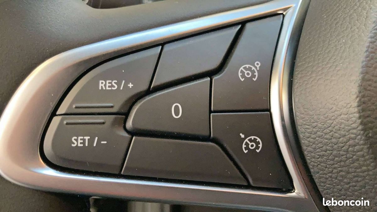 Renault clio e tech full hybrid 145 ch gsr2 (image 12)