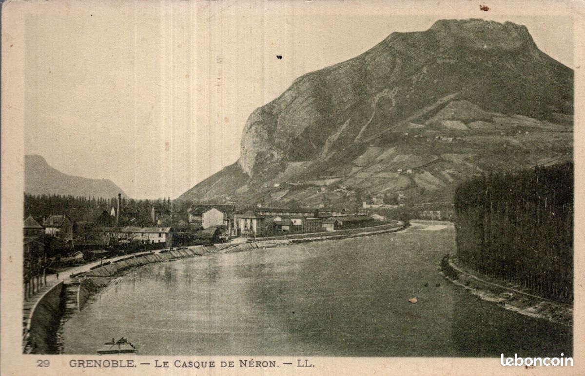 Cartes postales patriotiques françaises de la Grande Guerre - recensement