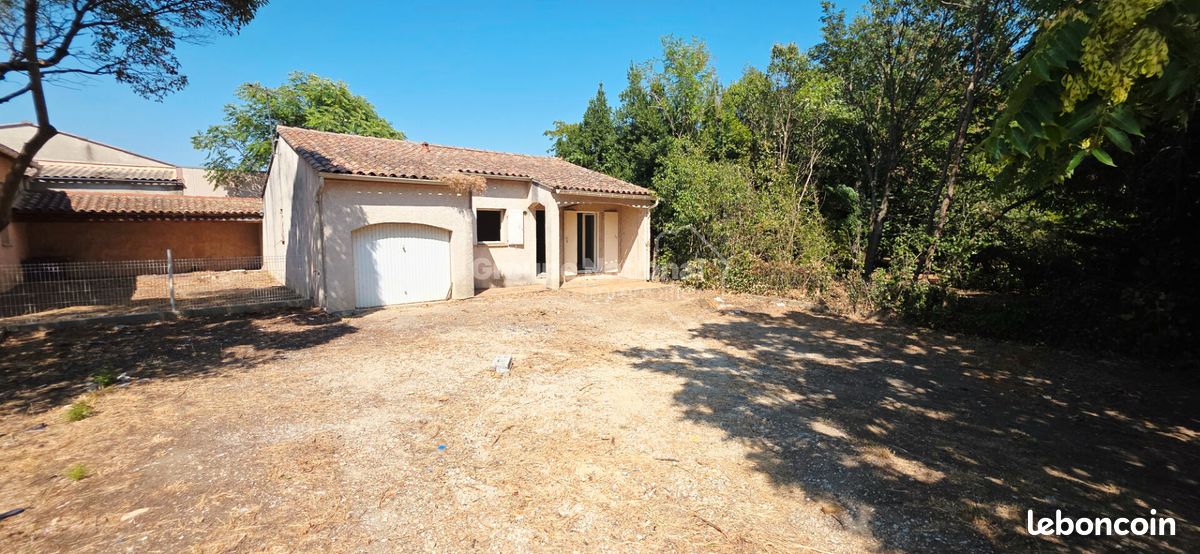 Maison 4 pièces 74 m² · à Pont-Saint-Esprit · 74 m² · 110 000 €
