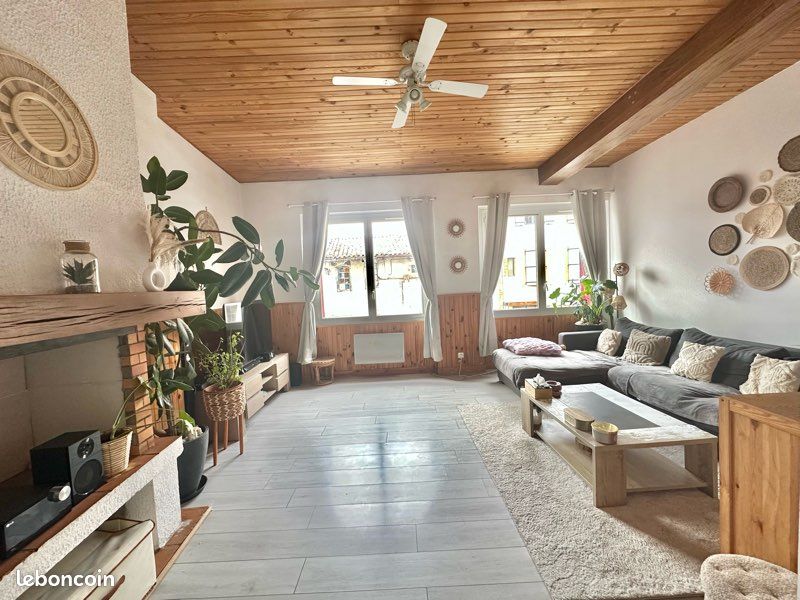 Appartement 3 pièces 63 m² · à Puylaurens · 63 m² · 400 €/mois