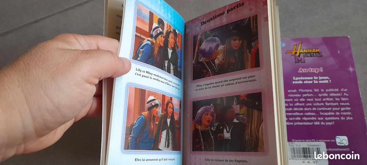 Lots de 2 livres - Hannah Montana - Disney -Très bon état (image 4)