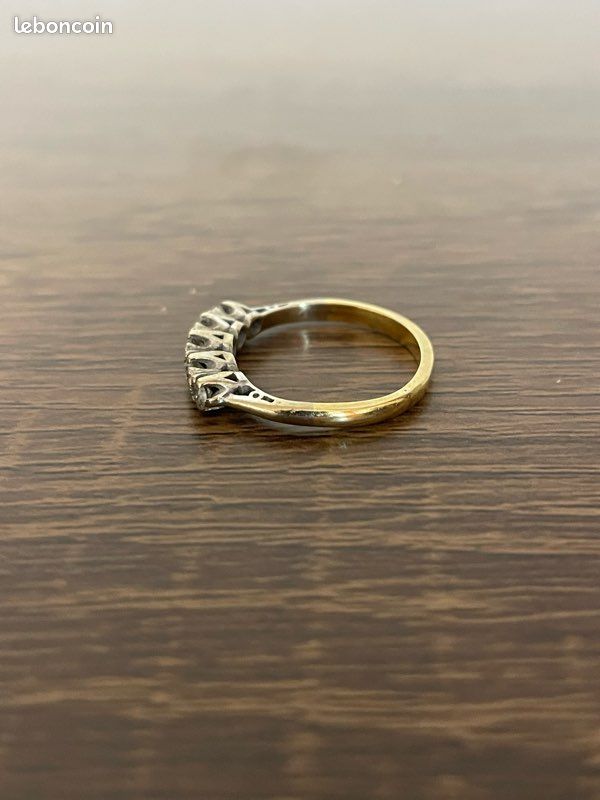 Bague or jaune et blanc 18k 5 diamants 0,53cts (image 2)