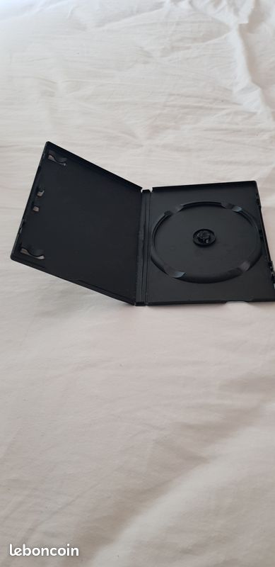 50 boitiers dvd (image 1)