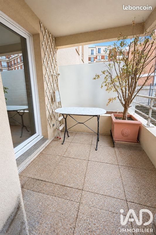 Appartement 2 pièces 42 m² · à Vitry-sur-Seine · 42 m² · 1 080 €/mois