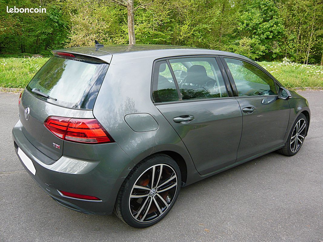 VOLKSWAGEN GOLF VII PHASE 2 - 1.6 TDi 115cv BLUE MOTION - 2017 - 227 000kms - DISTRIBUTION NEUVE (image 3)