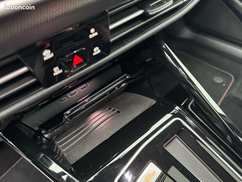 Volkswagen golf 8 gti clubsport face lift 4950 kms pack gti performance akrapovic dcc 270 km h area view harman kardon tete haute malus a prevoir (image 8)