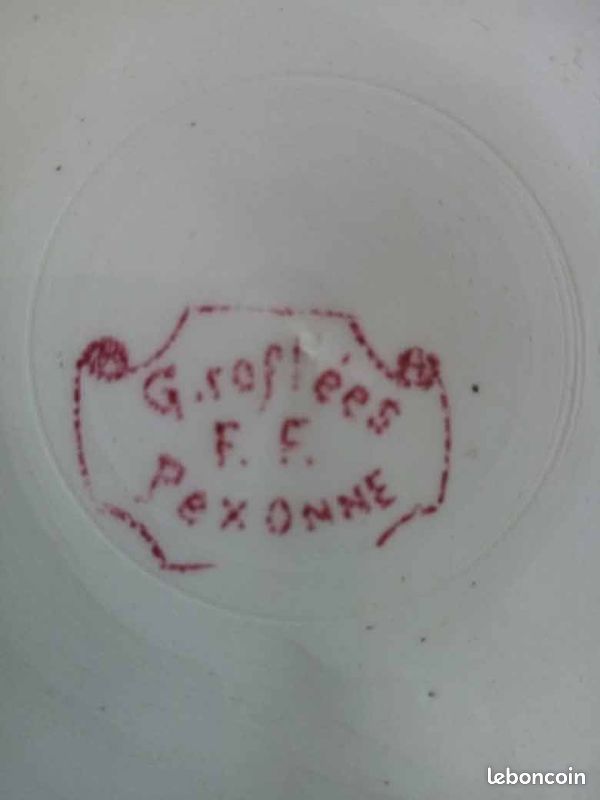 ANCIENNE CUVETTE DE toilette Terre de fer "Au planteur de Caïffa" Décor