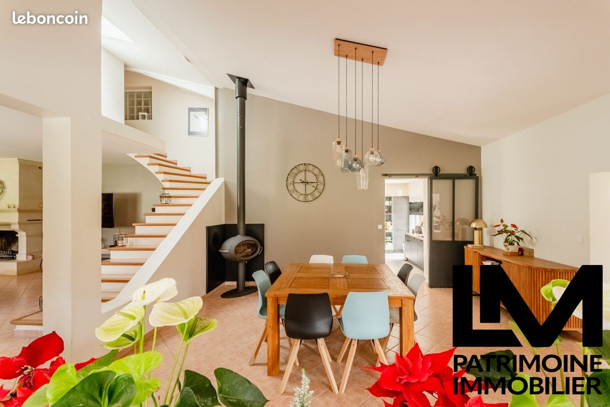 Maison 10 pièces 335 m² · à Béziers · 335 m² · 940 000 €