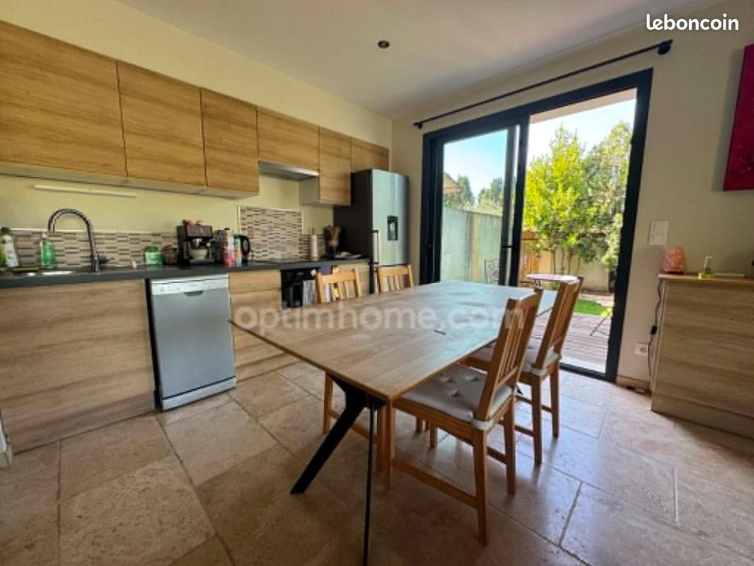 Maison 4 pièces 61 m² · à Saint-Rémy-de-Provence · 61 m² · 420 000 €