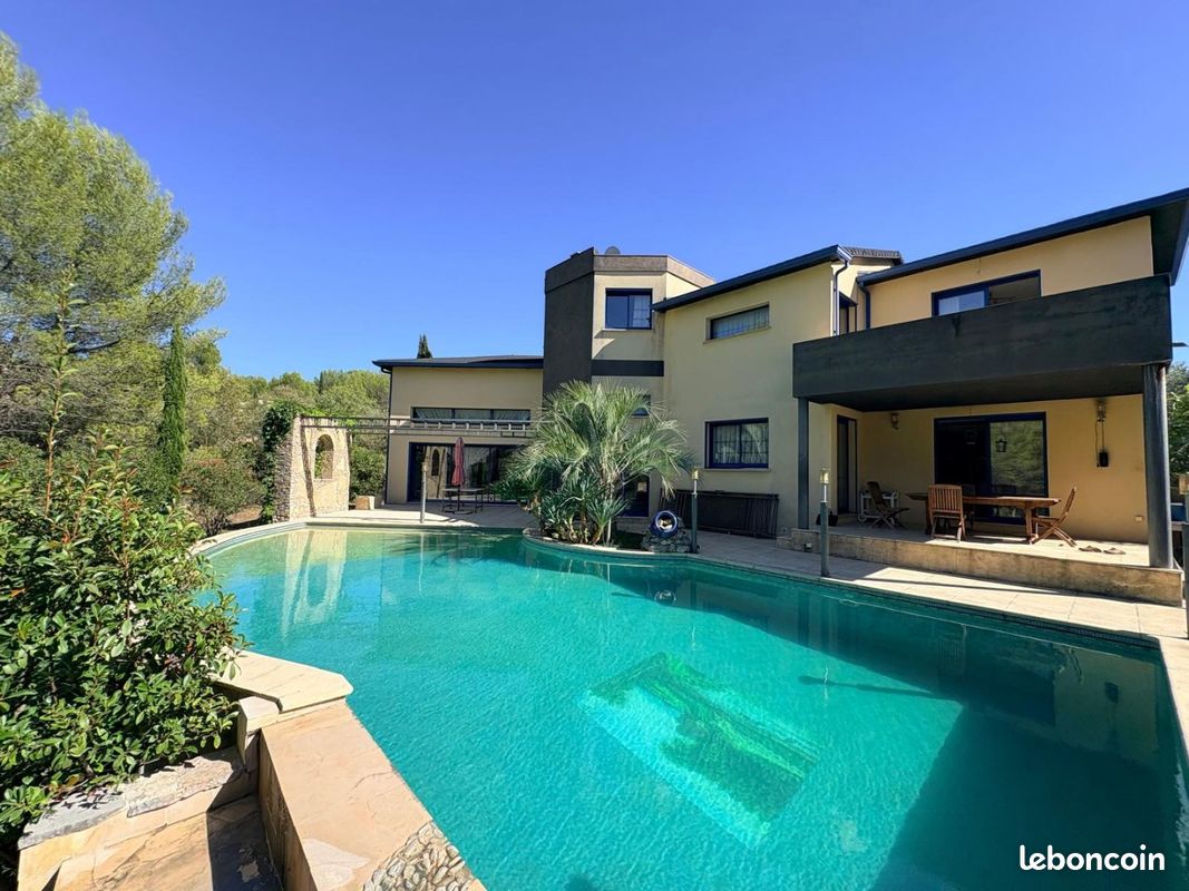 Maison 6 pièces 365 m² · à Prades-le-lez · 365 m² · 980 000 €