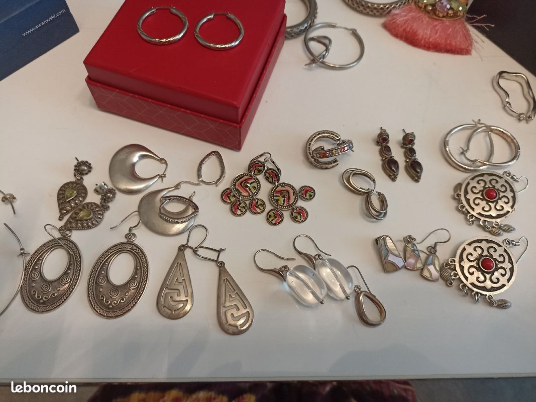 Différentes boucles d'oreilles en argent (image 1)