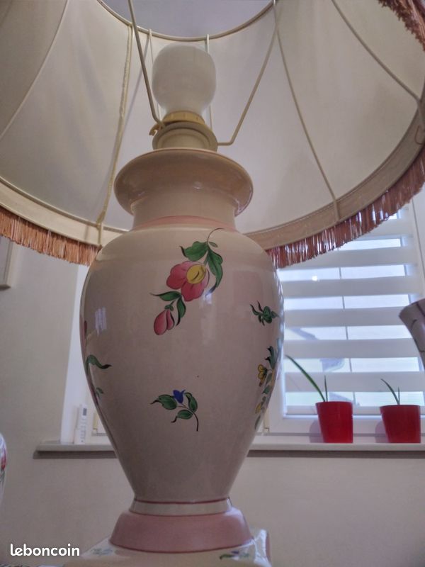 Paire de vases anciens porcelaine peint or XIXème