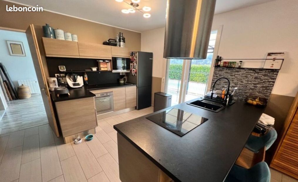 Maison 4 pièces 85 m² · à Belleville-en-Beaujolais · 85 m² · 1 090 €/mois