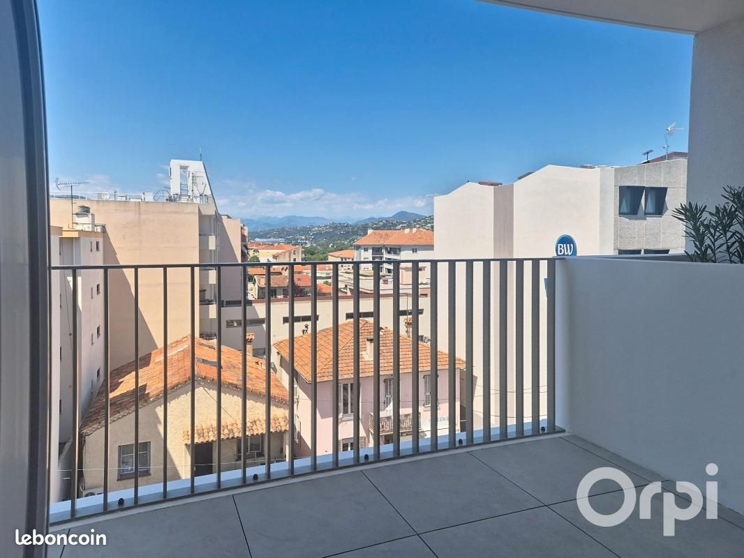 Appartement 2 pièces 22 m² · à Saint-Laurent-du-Var · 22 m² · 175 000 €