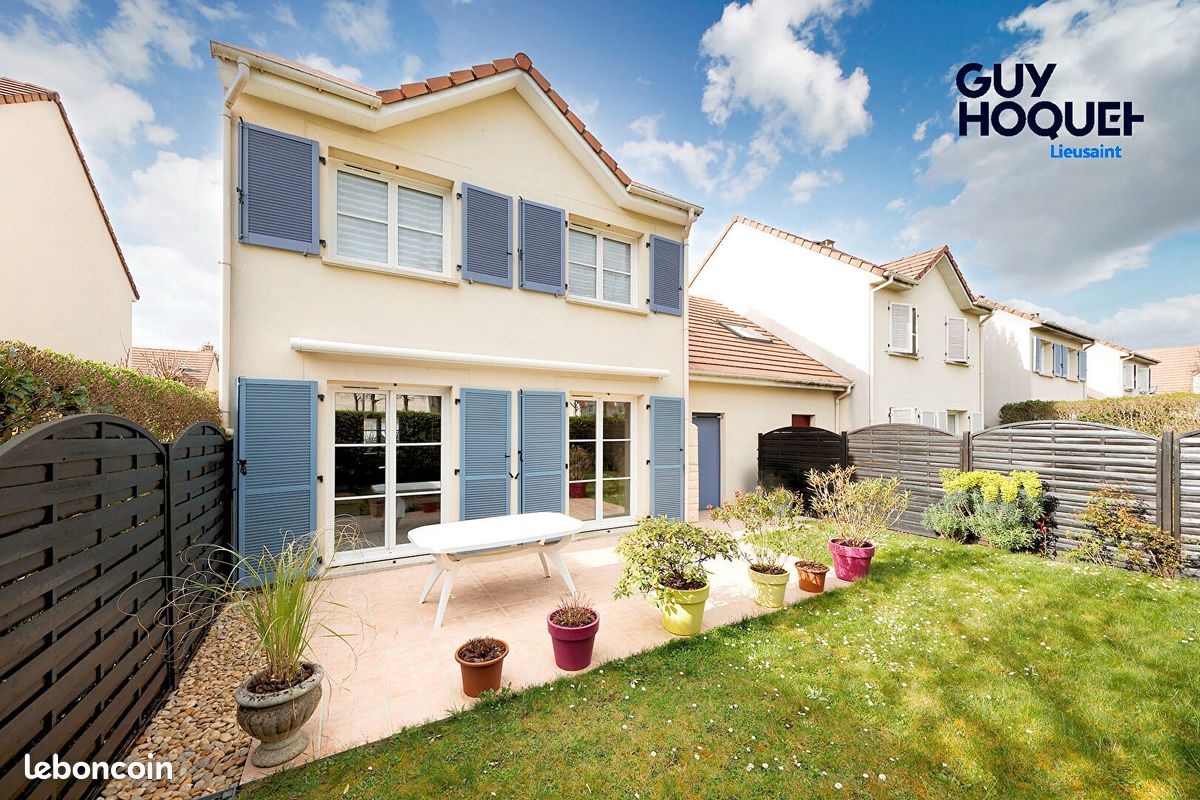 Maison 5 pièces 93 m² · à Lieusaint · 93 m² · 354 990 €