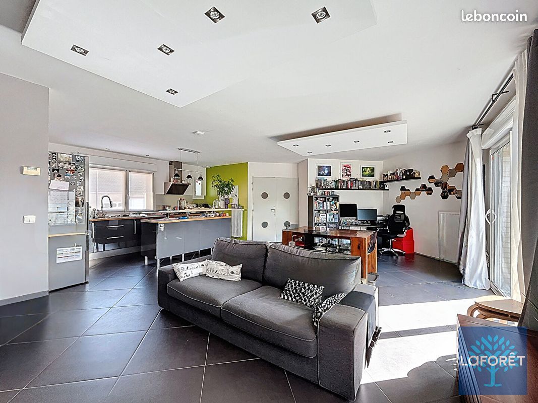 Maison 6 pièces 100 m² · à Bruay-sur-l'Escaut · 100 m² · 263 900 €