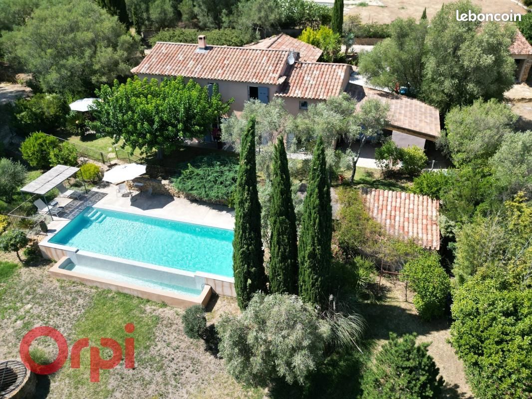 Maison 6 pièces 235 m² · à La Cadière-d'Azur · 235 m² · 1 456 000 €