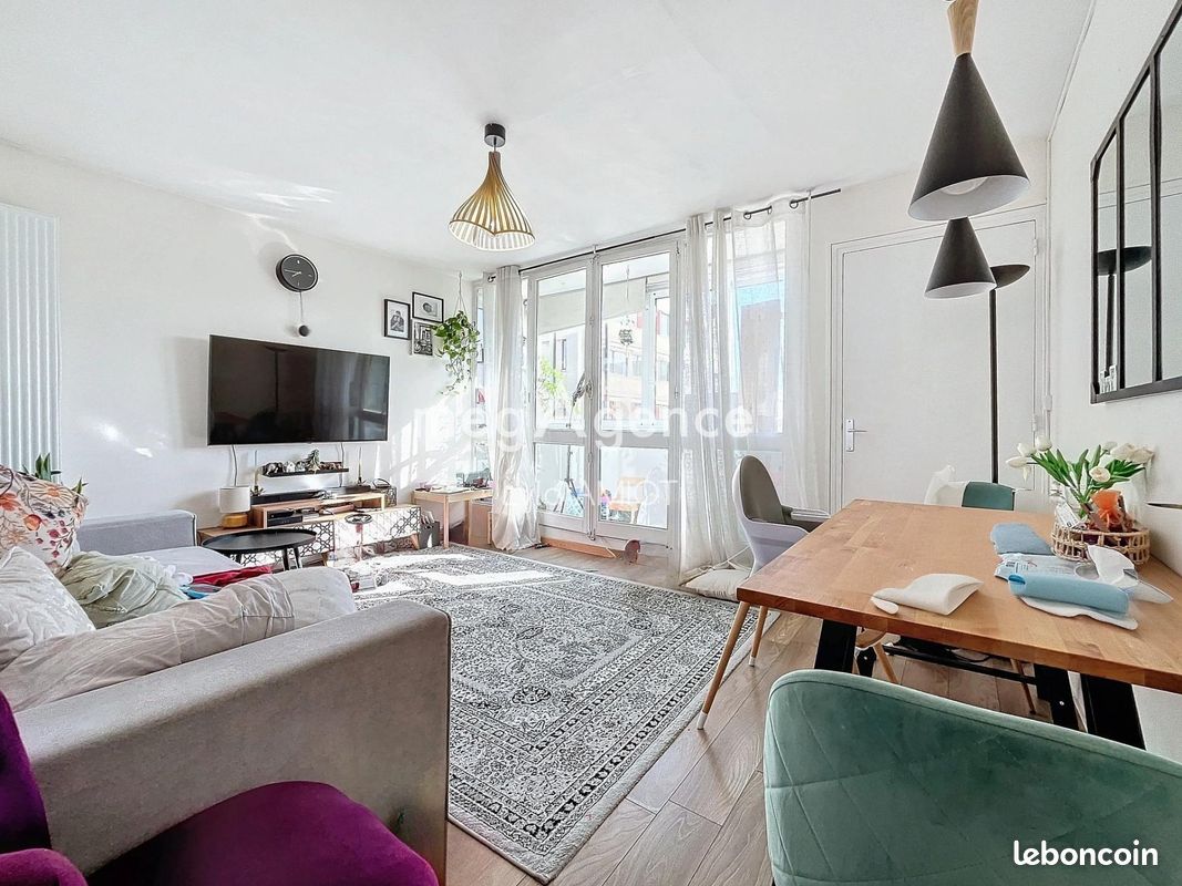 Appartement 2 pièces 43 m² · à Poissy · 43 m² · 163 000 €
