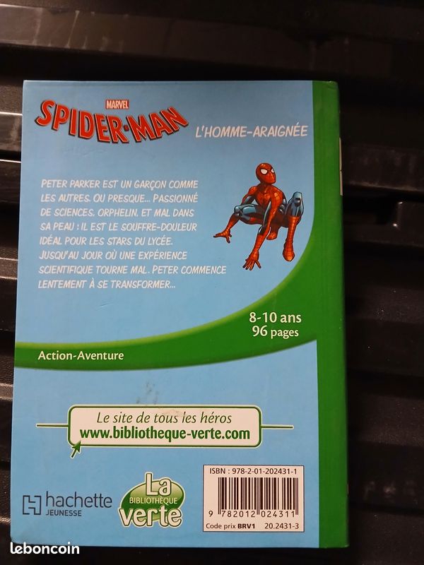 Spiderman bibliothèque verte (image 2)