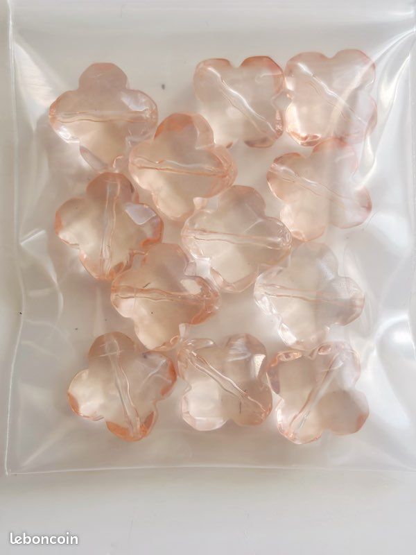 12 perles en verre en forme de trèfle à quatre feuilles, 16 mm3 (image 4)