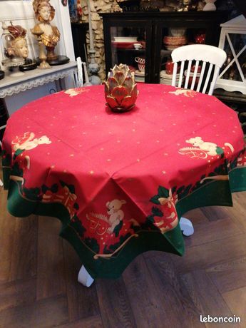 NAPPE DE NOËL CARRÉE - OURS et CHEVAL BASCULE - 140cm x 140cm 🎅🎄 (image 1)