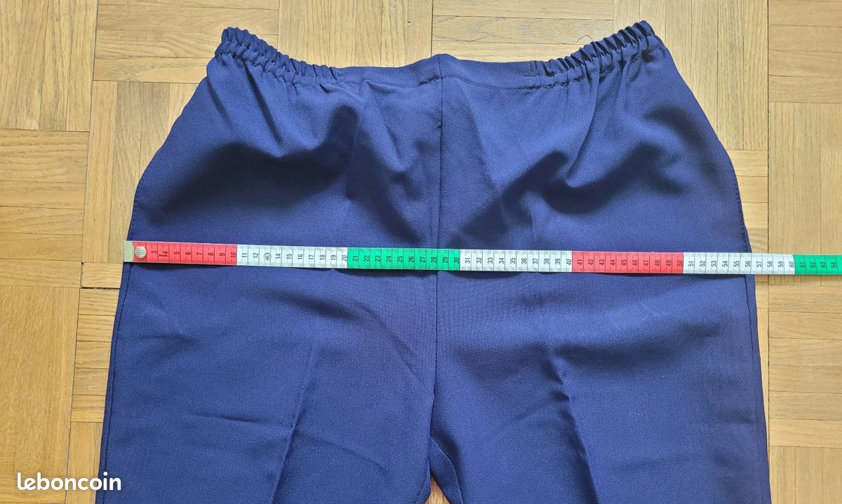 Pantacourt femme taille 46/48 Vêtements