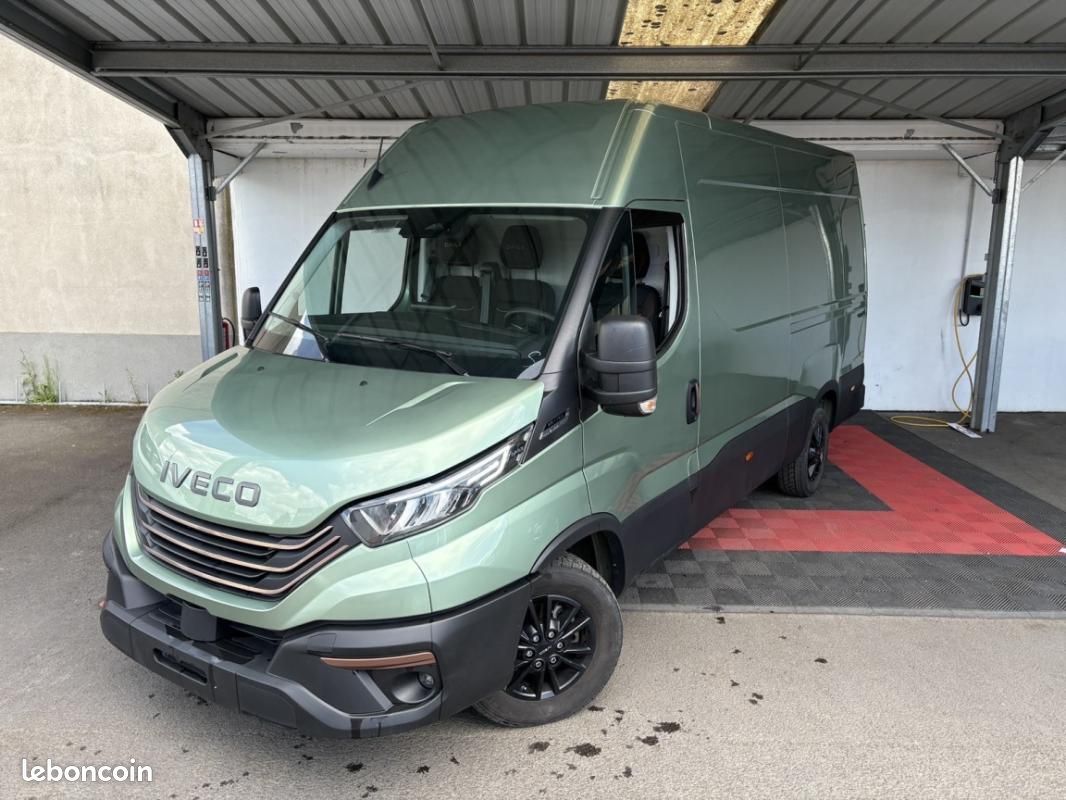 Iveco Daily FOURGON FGN 35 S 16H V11 H2 Q-LEAF HI-MATIC (image 20)