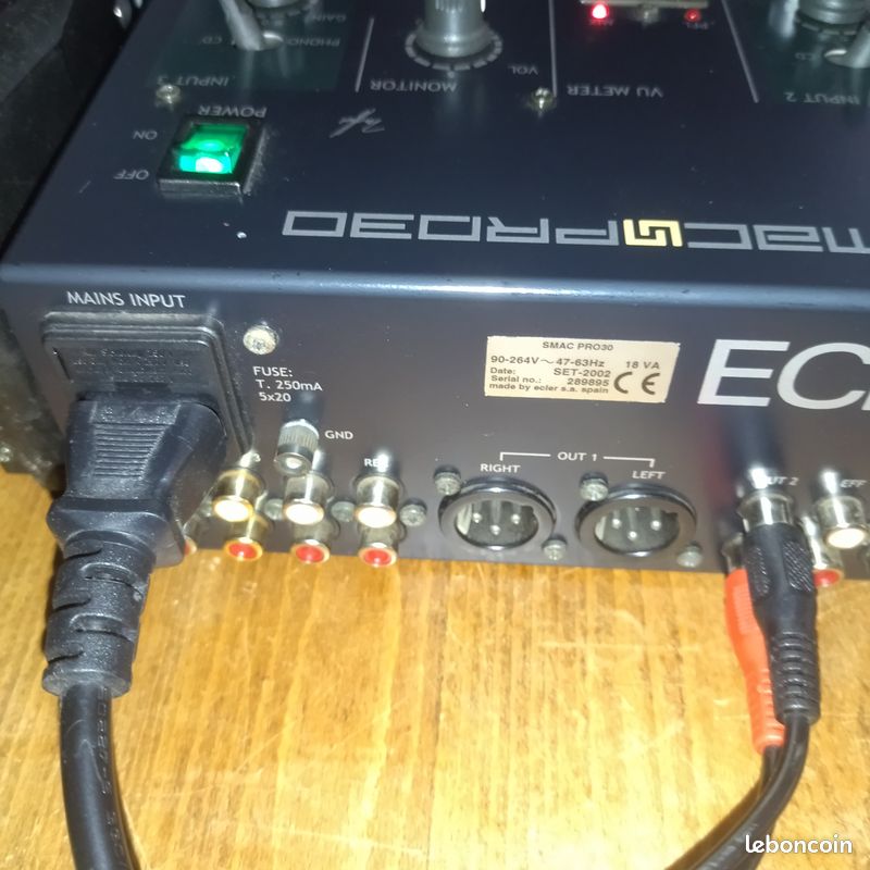 ECLER SMAC PRO30 - FLY et expédition comprise - Table console de 