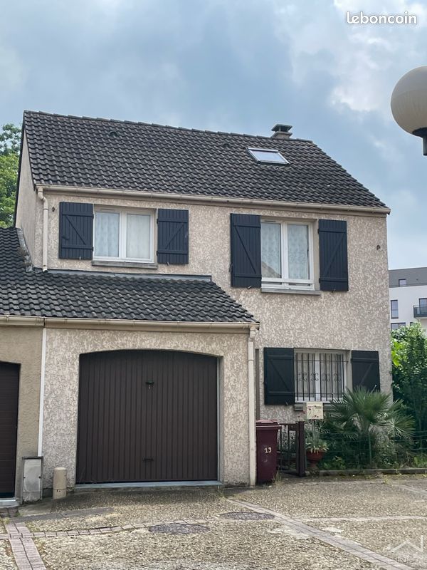 Maison 7 pièces 97 m² · à Champs-sur-Marne · 97 m² · 304 500 €