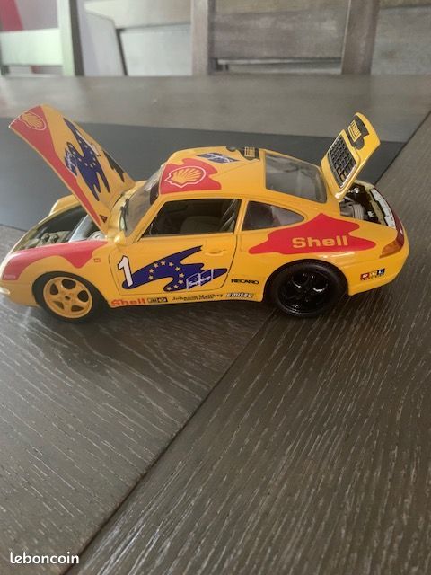 Porsche carrera 911 Burago (image 4)