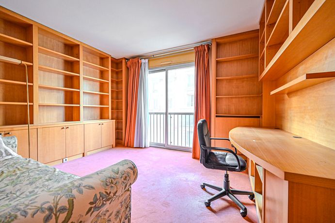 Appartement a louer paris-7e-arrondissement - 5 pièce(s) - 131 m2 - Surfyn