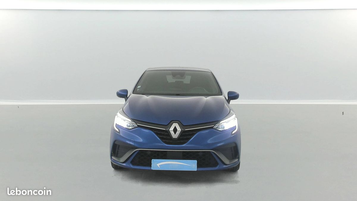 RENAULT Clio E-Tech 140 - 21N R.S. Line (image 8)