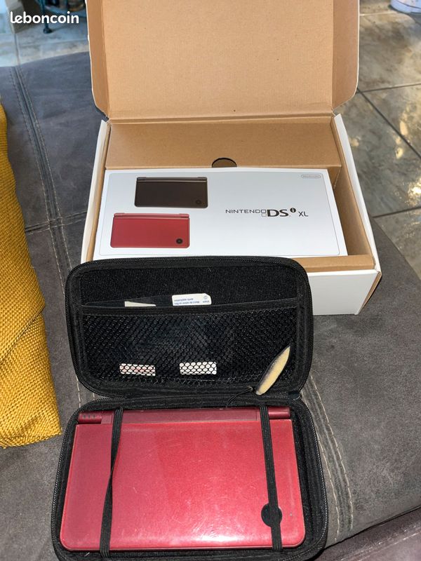 Nintendo ds XL bordeaux + jeux et pochette (image 4)