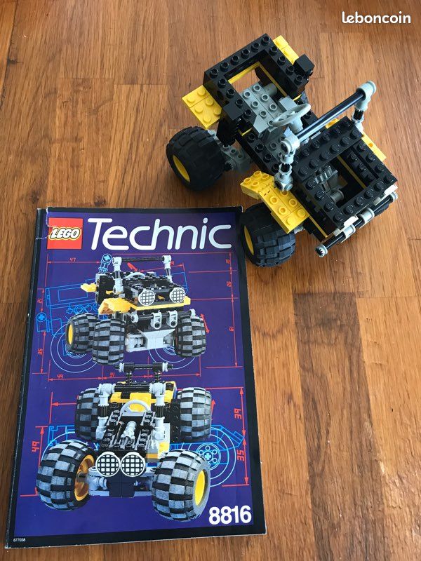 LEGO Technic 8816 vintage - 4 x 4 (image 1)